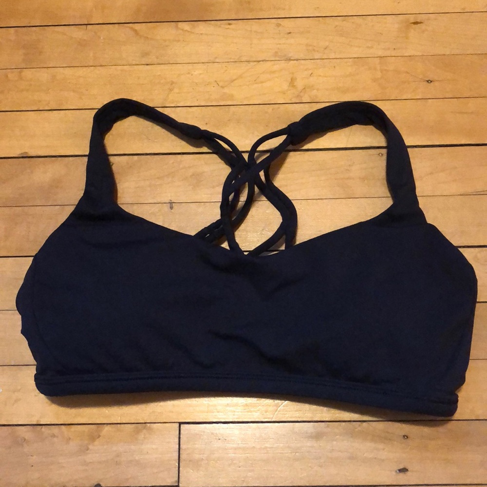 Navy Lululemon Free to be Zen sports bra, size 4